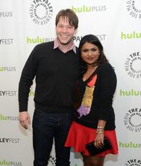 'the mindy project' star ike barinholtz previews the season finale and reveals what mindy kaling is like as a boss!