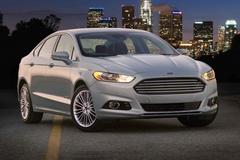 2013 ford fusion hybrid: fuel efficient and fun to drive
